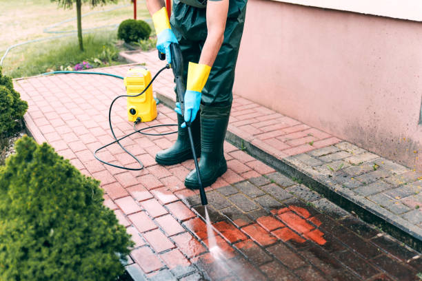Best Garage Pressure Washing  in Buckeye, AZ